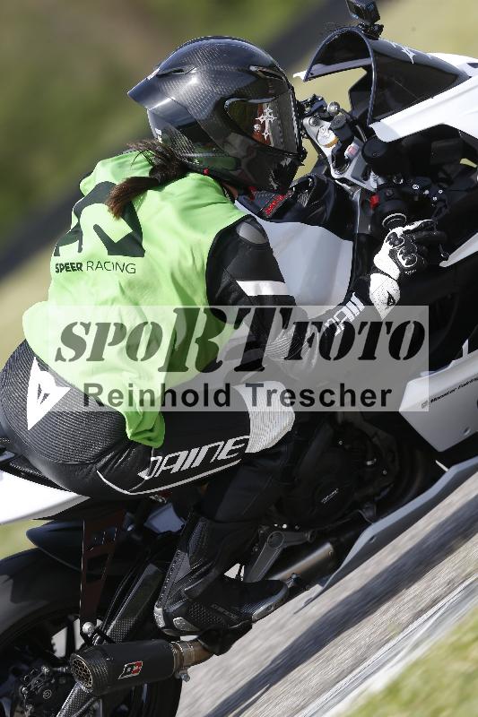 Archiv-2025/07 19.04.2025 Speer Racing ADR/Instruktorentraining/backside